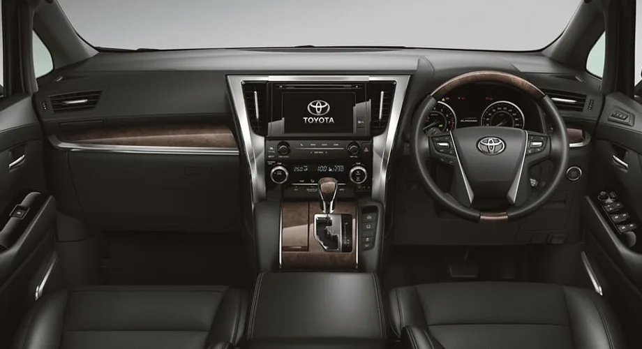 Toyota Alphard1